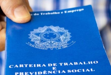 Varejo e serviços devem abrir mais de 100 mil vagas para o fim de ano, projetam CNDL/SPC Brasil